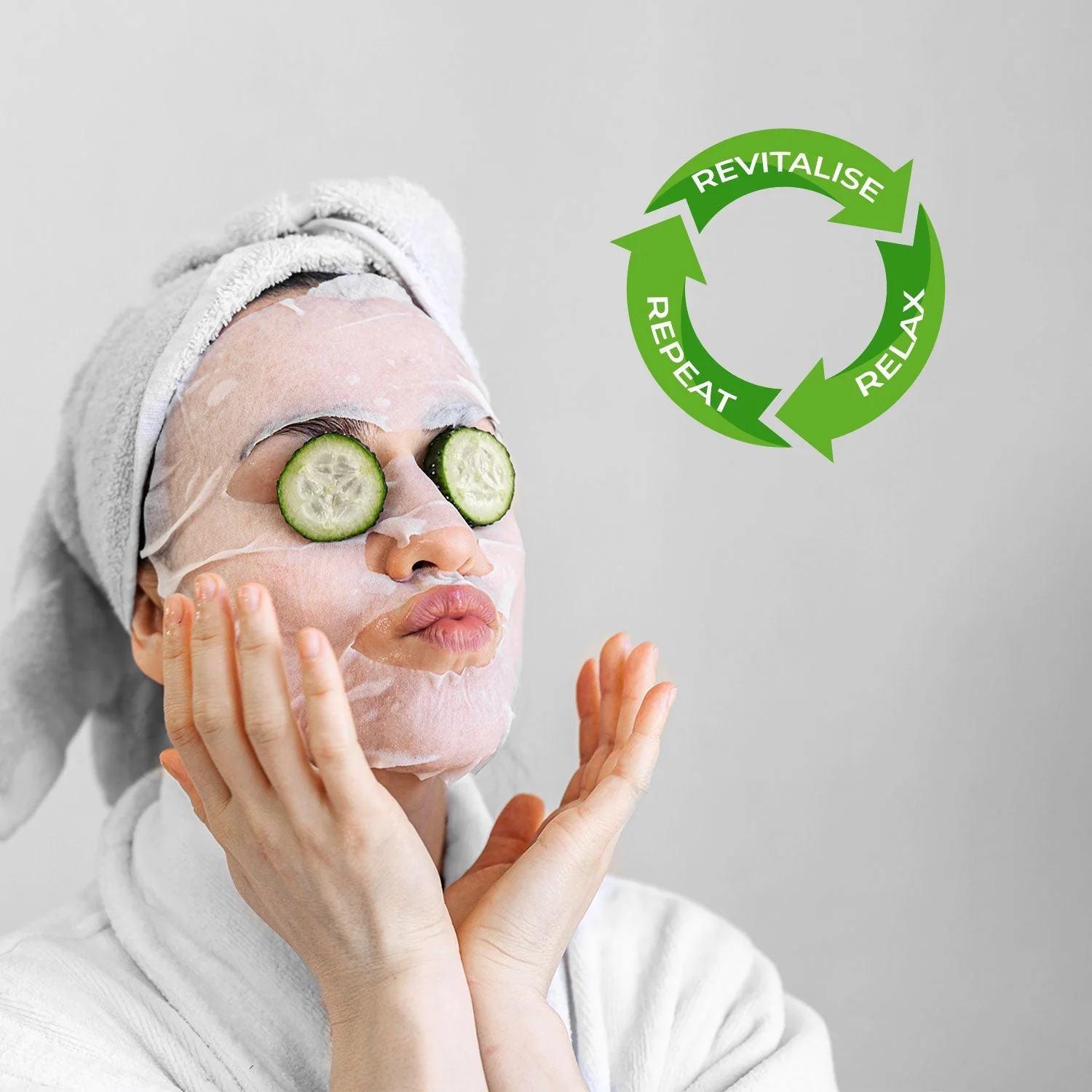 Green Tea Sheet Mask with Mint & Cucumber For Glowing Skin - Pack of 1 - Image 4