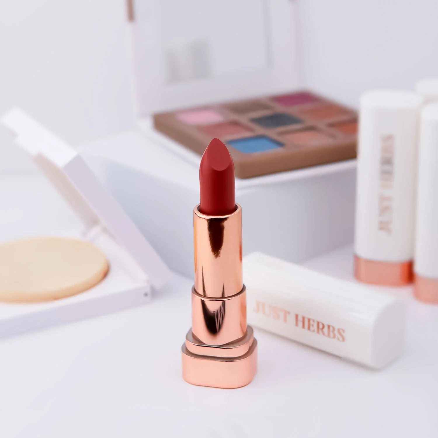 Long Stay Relaxed Matte Bullet Lipstick - Image 5