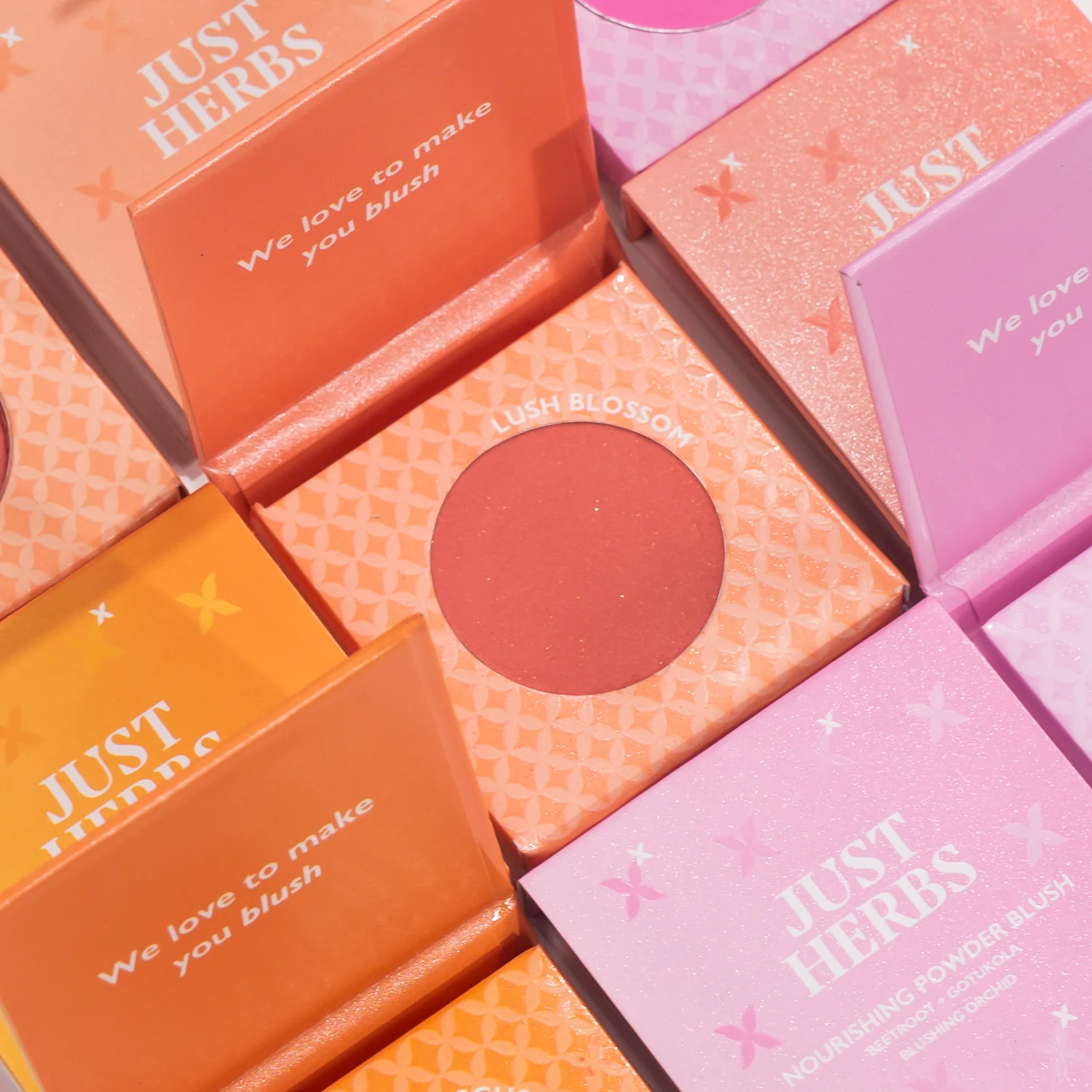 Nourishing Powder Blush with Beetroot and Gotukola - Image 8